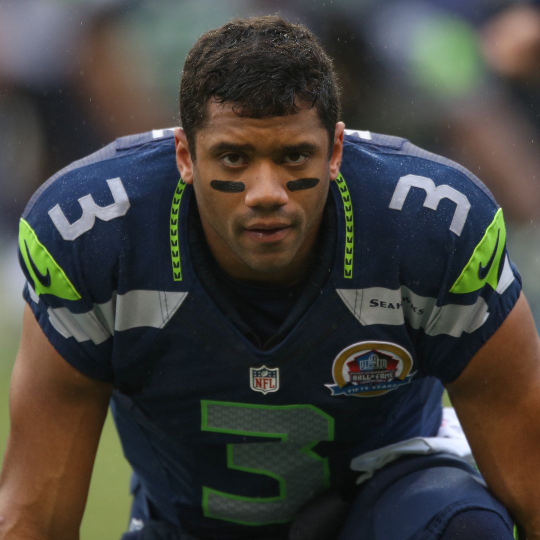 Russell Wilson durante un partido de la NFL con Seattle